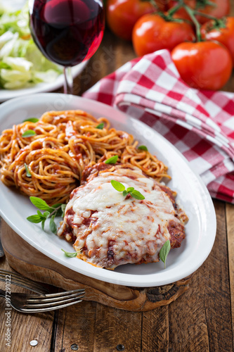Foto Veal Parmigiana with spaghetti