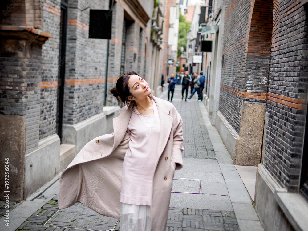 Chinese happy coat top