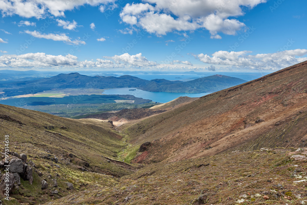 Fototapeta premium Views along the trail of the Tongariro Alpine Crossing, New Zealand