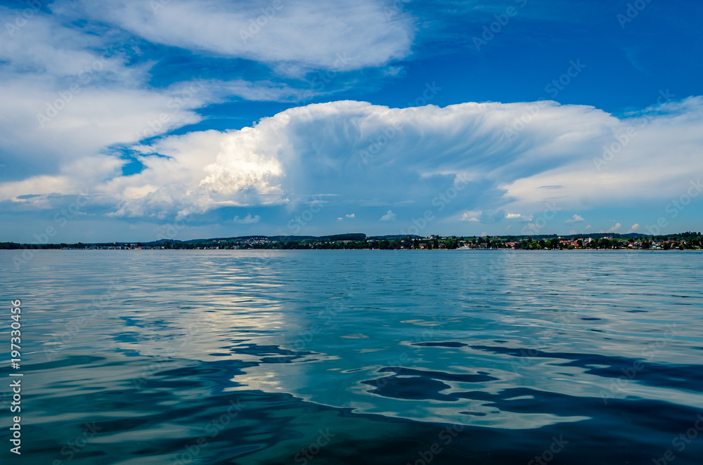 Obraz premium Clouds over Lake Constance