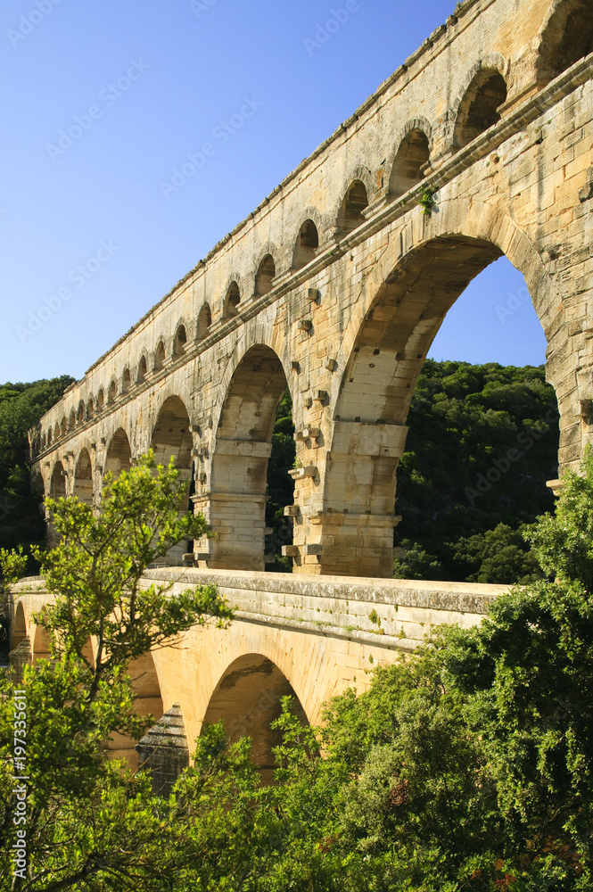 Obraz premium Roman Aqueduct Pont du Gard Gard Languedoc-Roussillon France