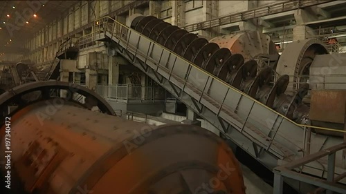 ore-dressing treatment with classifiers in mining-and-processing integrated work