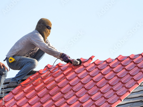 Technician is Work Roof Repair © kridtanat