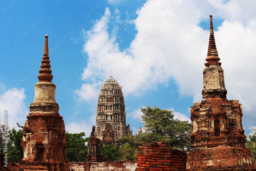 Fototapeta premium Ayutthaya Temple in Thailand