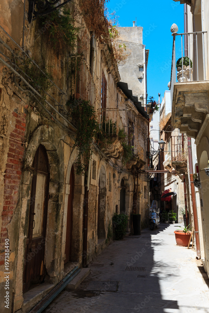 Obraz premium Ortigia street view, Syracuse, Sicily, Italy.