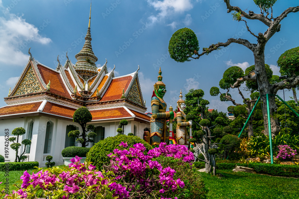 buddhist temple in thailand