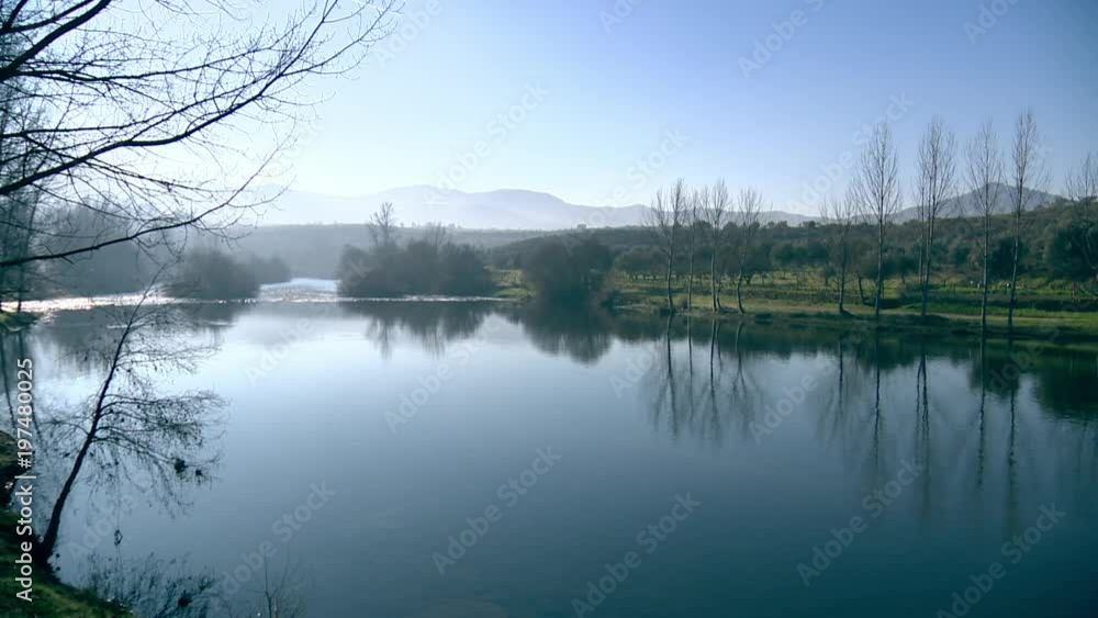 Margem rio mirandela Margem rio mirandela