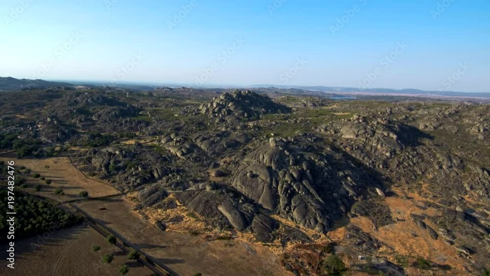 Dron en Valencia de Alcántara, localidad de Cáceres, en Extremadura (España) que comprende pedanías como Alcorneo, El Pino o Las Huertas de Cansa. Video aereo con Drone Dron en Valencia de Alcántara, localidad de Cáceres, en Extremadura (España) que comprende pedanías como Alcorneo, El Pino o Las Huertas de Cansa. Video aereo con Drone