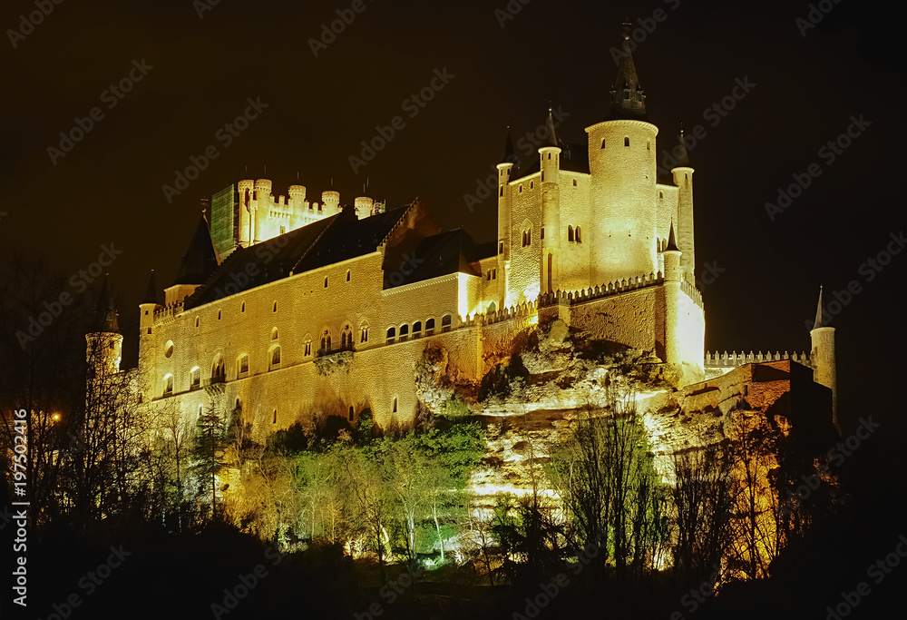 Alcazar de Segovia, una noche de nevada, en navidad Alcazar de Segovia, una noche de nevada, en navidad