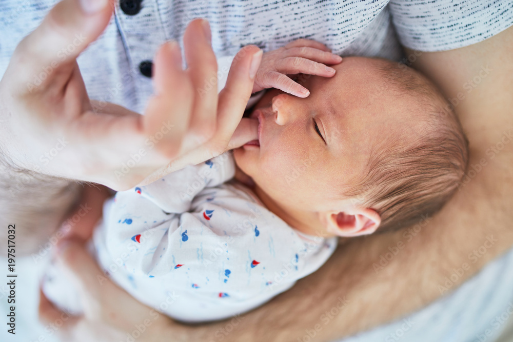 How to sleep with baby on chest cheap