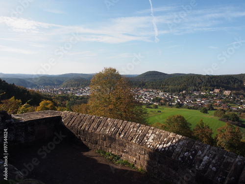 Rund um Burg Altdahn - Ruine einer Felsenburg im südlichen Pfälzerwald, dem deutschen Teil des Wasgaus
 photo