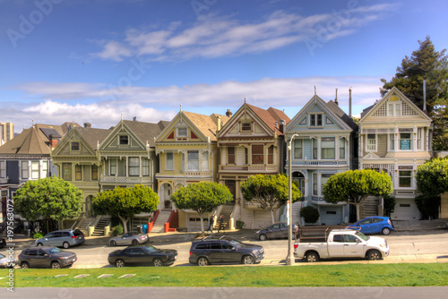 Painted Ladies, the famous victorian homes at Alamo Park, San Francisco