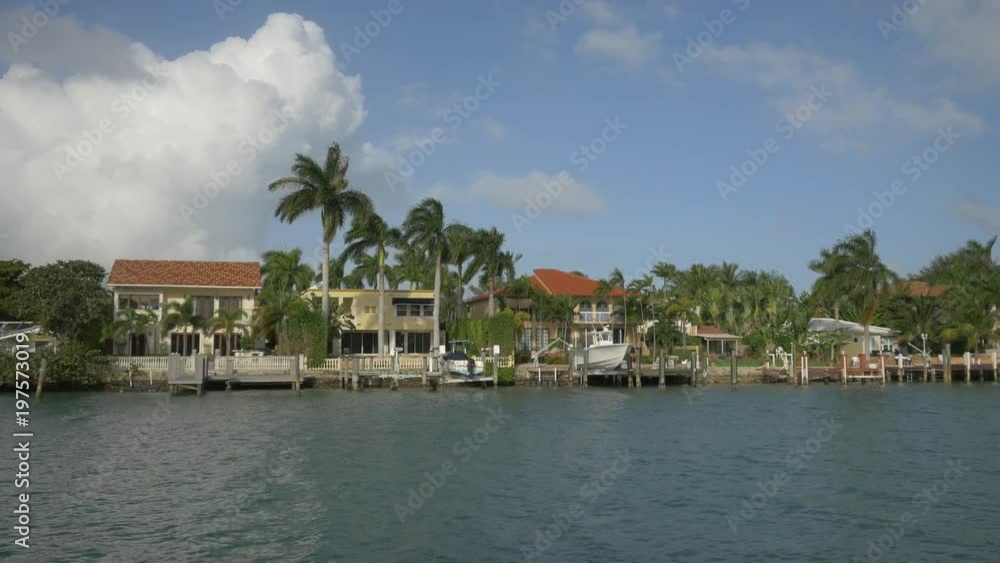 Houses along the waterfront in Biscayne Bay, Miami Houses along the waterfront in Biscayne Bay, Miami