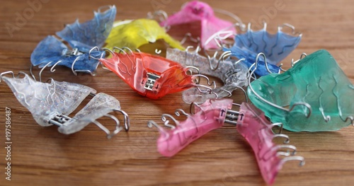 braces - Zahnspangen lose