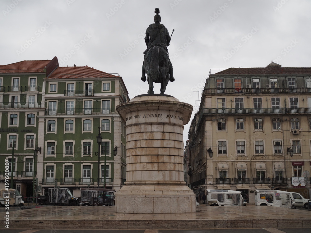 Fototapeta premium The rider on the horse sculpture on the square in Portugal