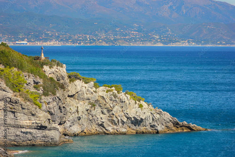 Fototapeta premium Seascape with rocky coastline at Bergeggi, Liguria, Italy