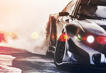 Wandcirkels Auto Driftende sportwagen met rookspoor  © applezoomzoom