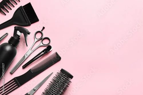 Fototapeta na wymiar Profesjonalny salon fryzjerski na kolor tła