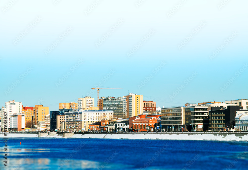 Obraz premium City banks of Moscow river background