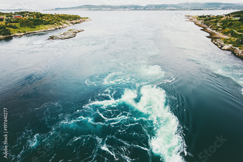 Bilde på lerret Saltstraumen sea whirlpools natural phenomenon landmarks in Norway