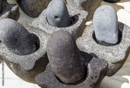mortiers et pilons créoles en pierre de basalte, île de la Réunion  photo