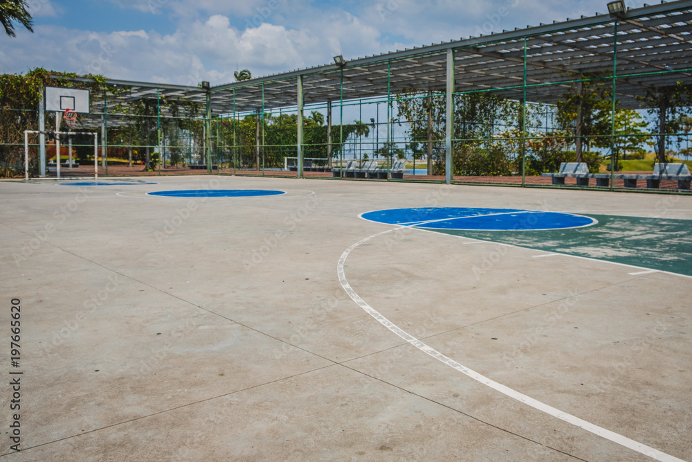 city outdoor basketball court - urban sports field