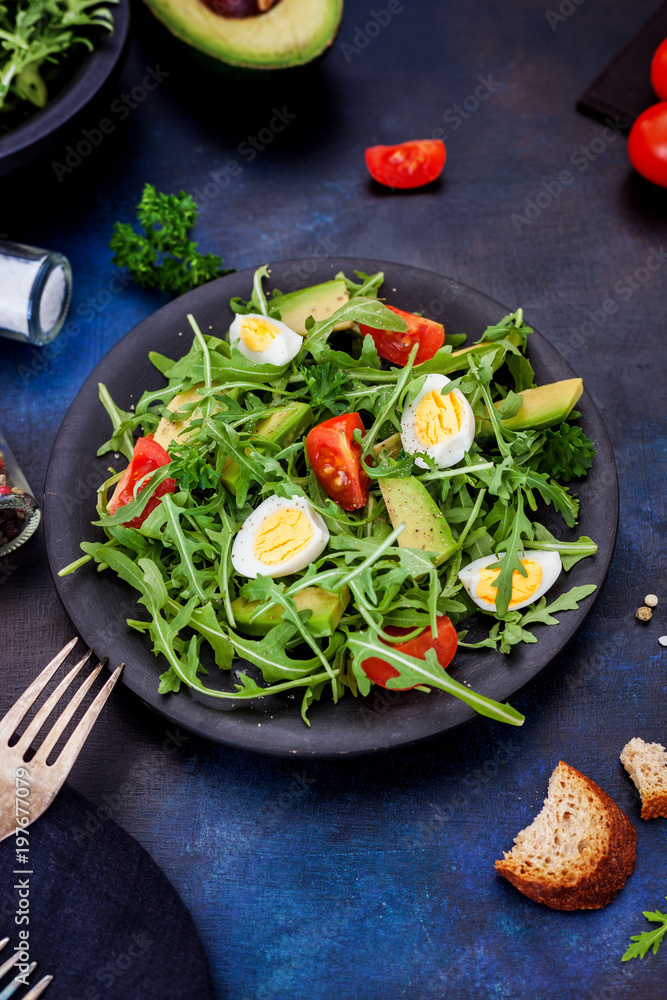 Spring Salad With Avocado, Tomato and Arugula Spring Salad With Avocado, Tomato and Arugula