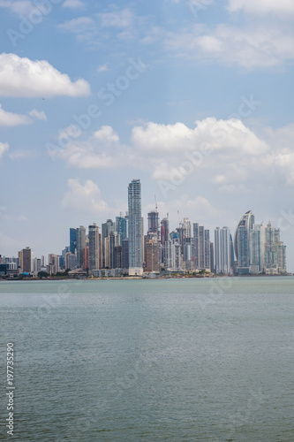 Skyline of Panama City  © hanohiki