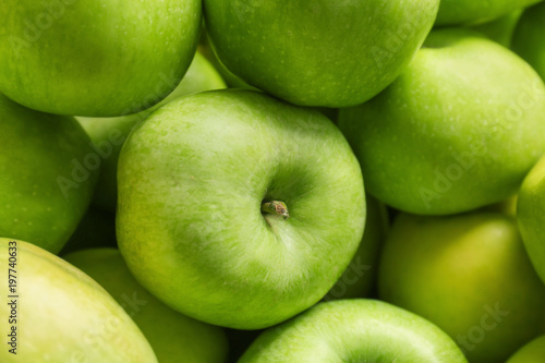 Fresh green apples, closeup © New Africa