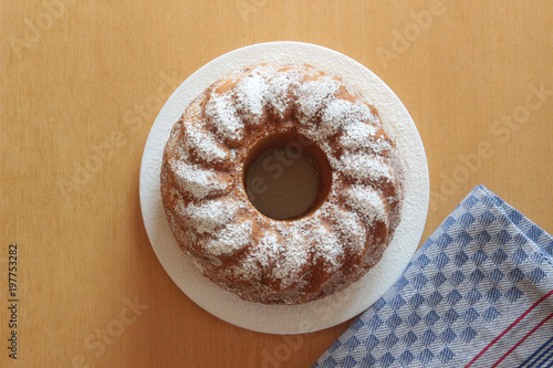 ring cake with icing sugar, top view