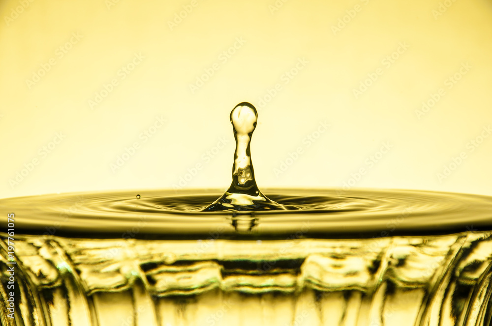 Beautiful and unique water splash Beautiful and unique water splash