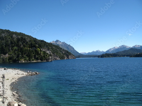 Lake in Bariloche, Patagonia - Argentina © elPrismaDeFer
