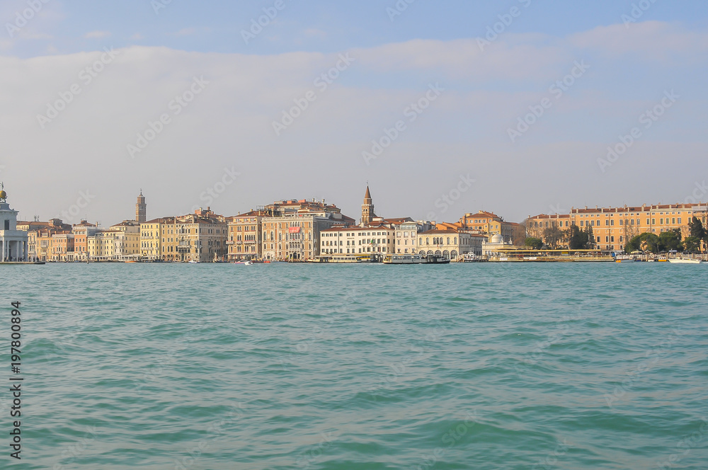 Veneza é uma das mais típicas cidades europeias