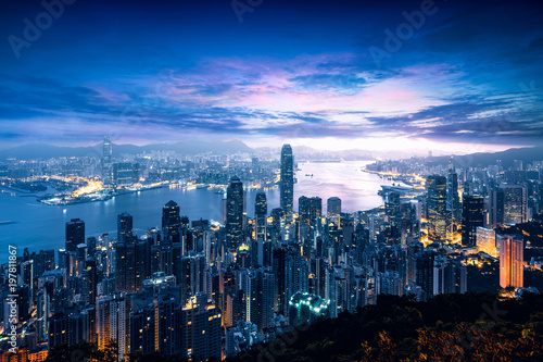 Wallpaper Mural The peak Torontodigital.ca