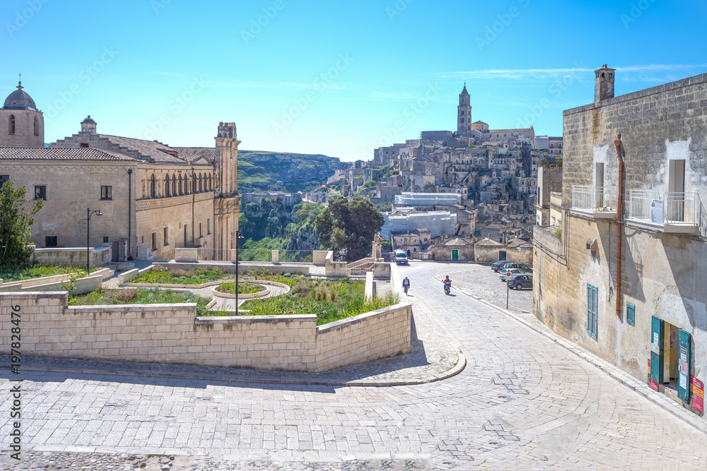 Obraz premium Matera, the town of rhe Sassi, prehistoric troglodyte settlements
