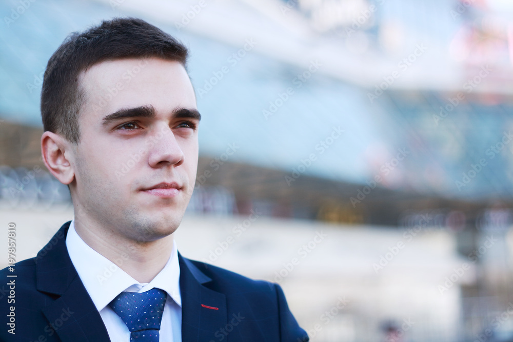Fototapeta premium close up.modern businessman is the background of the office
