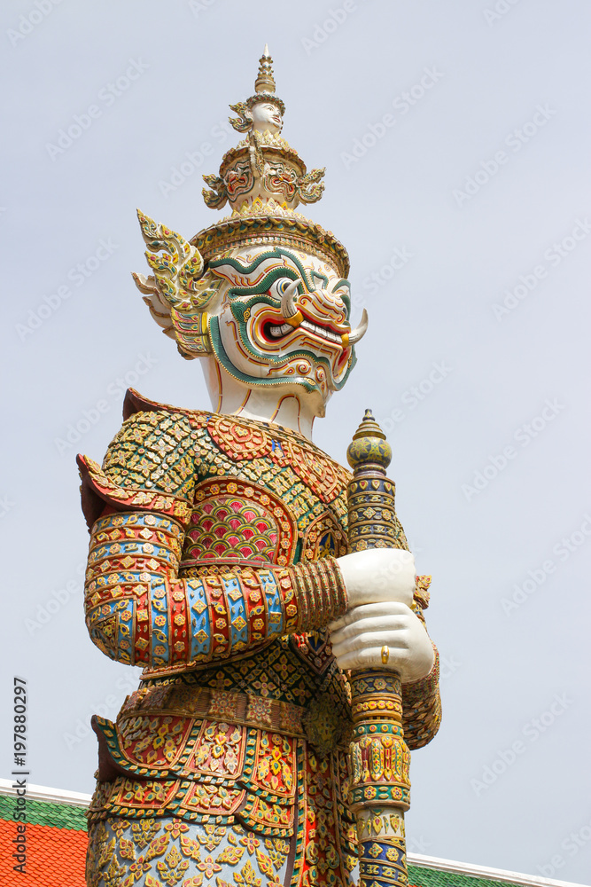 Fototapeta premium Giant in Grand Palace the Emerald Buddha Temple Thailand