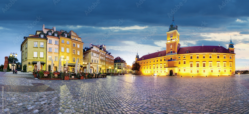 Obraz premium Panorama warszawskiego starego miasta, Polska