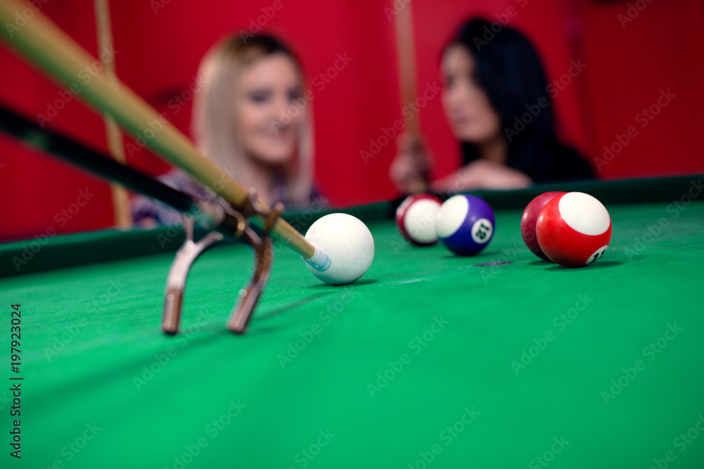 Fototapeta premium Billiard cheering