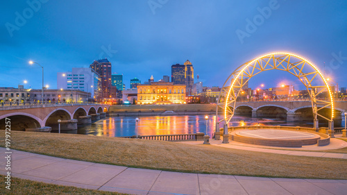 Des Moines Iowa skyline in USA © f11photo
