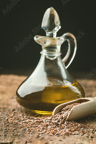 flax seeds and linseed oil photo