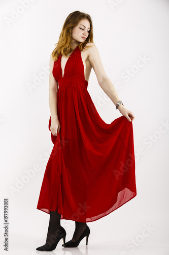 Full body portrait with a beautiful redheaded woman
