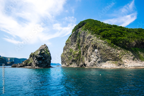 積丹 観光船からの景色 宝島