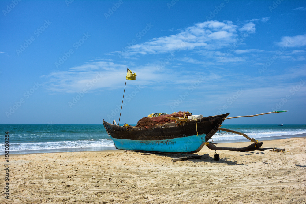 Barca sulla Spiaggia in Goa 2