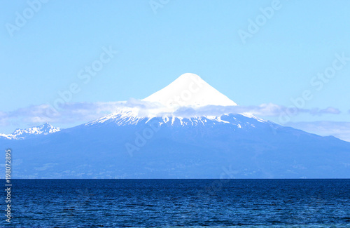 Lago (Lake) Llanquihue at Puerto Varas. Snowcapped Osorno Volcano in the background. Chile, South America 