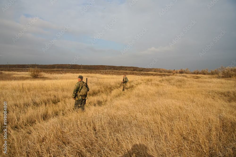The hunter is preparing to hunt the hare