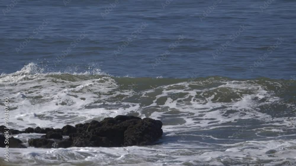 Waves Splashing Against Cliffs And Rocks (180fps Slow Motion) Waves Splashing Against Cliffs And Rocks (180fps Slow Motion)