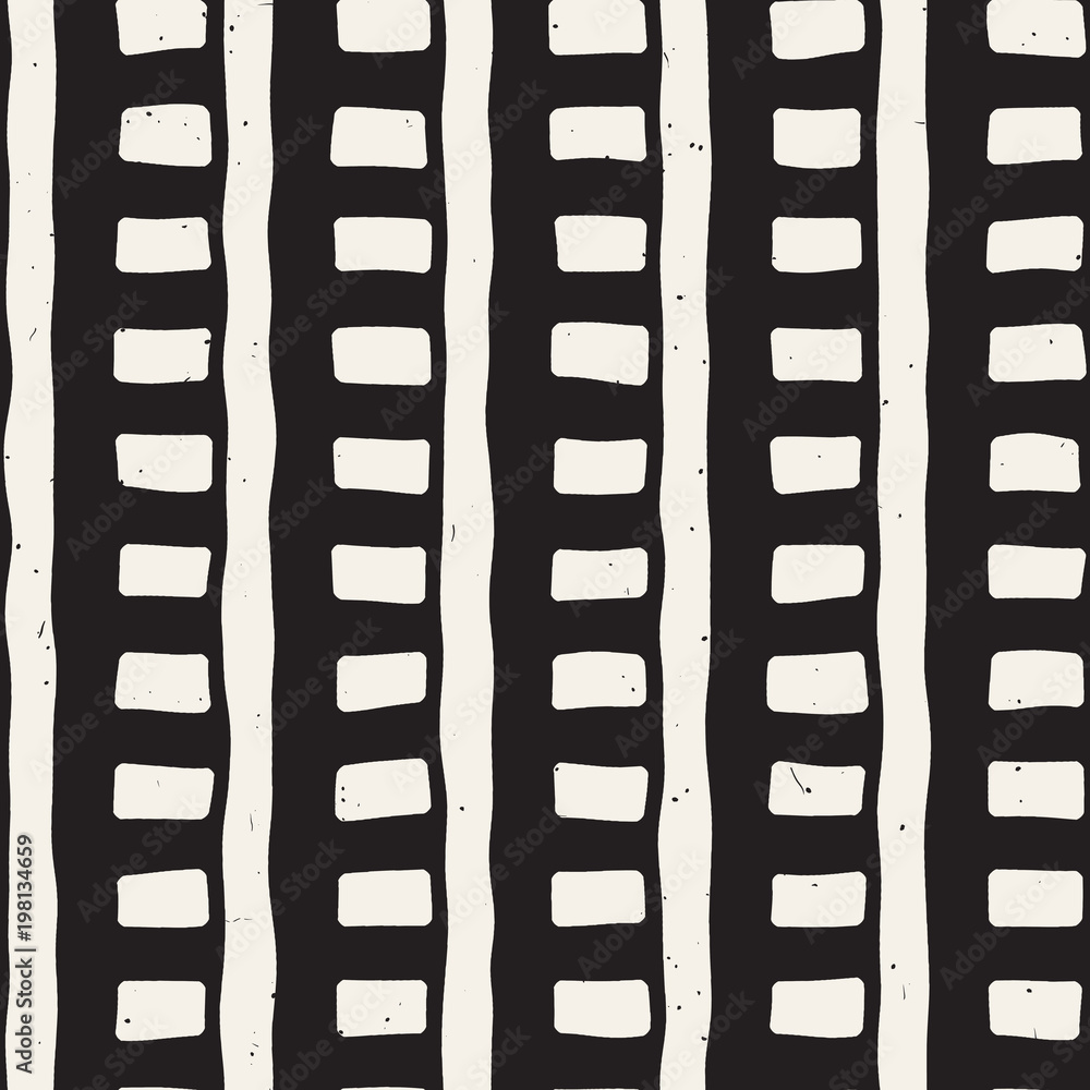 Obraz premium Hand drawn seamless repeating pattern with lines tiling. Grungy freehand background texture.