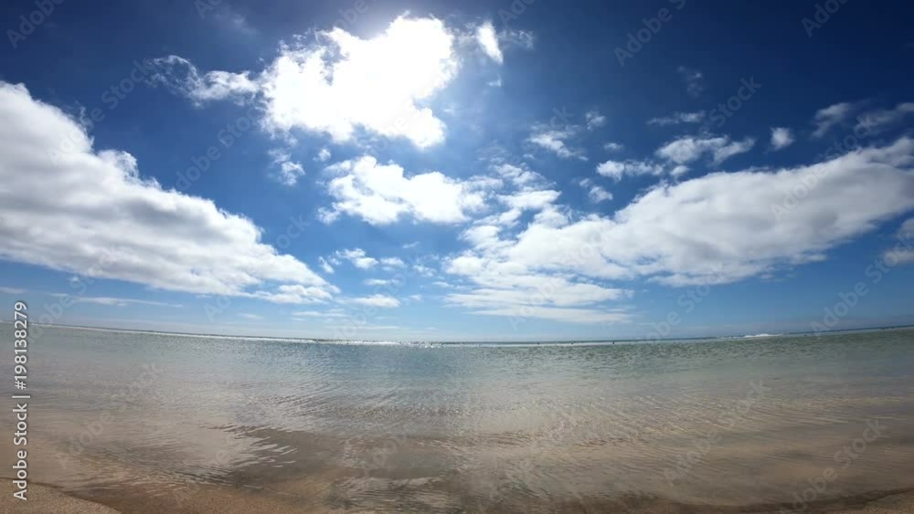 Schwenk über Strand, Meer und Himmel, Traumstrand, Strand von Sotavento im Naturpark Jandía, Fuerteventura, Strandurlaub, 4K Schwenk über Strand, Meer und Himmel, Traumstrand, Strand von Sotavento im Naturpark Jandía, Fuerteventura, Strandurlaub, 4K