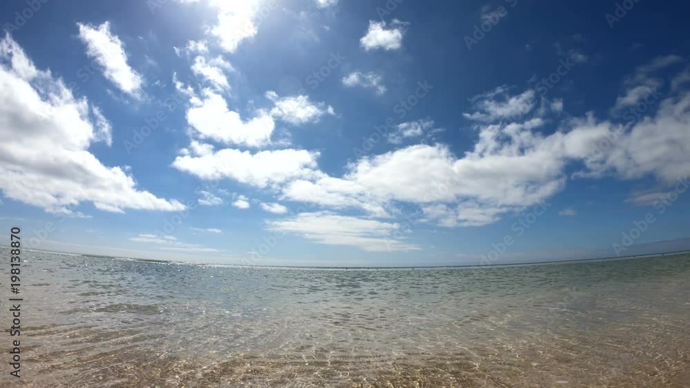 Schwenk über Strand, Meer und Himmel, Traumstrand, Strand von Sotavento im Naturpark Jandía, Fuerteventura, Strandurlaub, 4K Schwenk über Strand, Meer und Himmel, Traumstrand, Strand von Sotavento im Naturpark Jandía, Fuerteventura, Strandurlaub, 4K